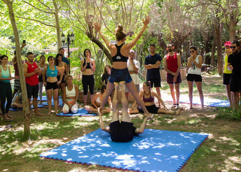 valencia acroyoga festival